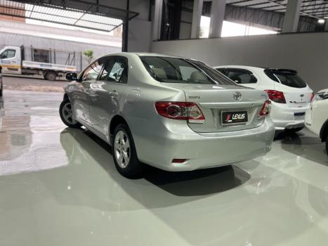 TOYOTA Corolla 1.8 16V 4P XLI AUTOMTICO, Foto 5