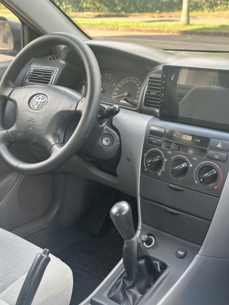 TOYOTA Corolla 1.8 16V 4P XEI, Foto 9