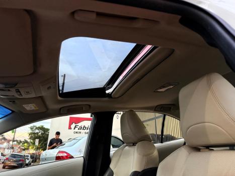 TOYOTA Corolla 1.8 16V 4P FLEX H�BRIDO ALTIS A PREMIUM AUTOM�TICO CVT, Foto 10
