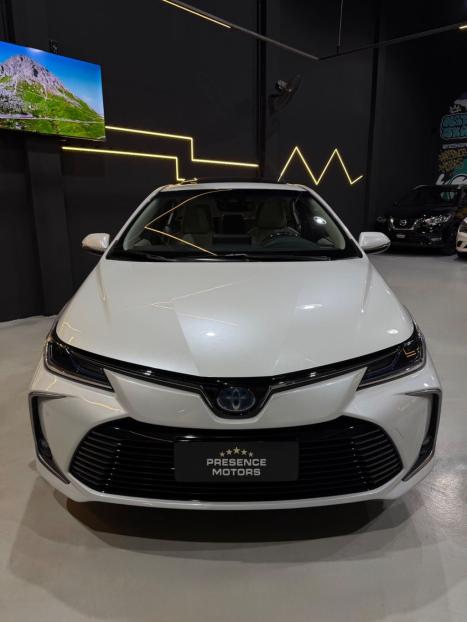 TOYOTA Corolla 1.8 16V 4P FLEX H�BRIDO ALTIS A PREMIUM AUTOM�TICO CVT, Foto 2