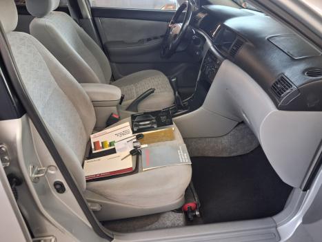 TOYOTA Corolla 1.8 16V 4P XEI, Foto 13