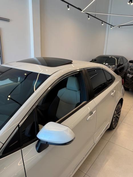 TOYOTA Corolla 1.8 16V 4P FLEX HÍBRIDO ALTIS A PREMIUM AUTOMÁTICO CVT, Foto 23