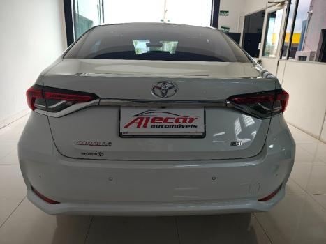 TOYOTA Corolla 2.0 16V 4P FLEX XEI DIRECT SHIFT AUTOMTICO CVT, Foto 10