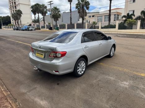 TOYOTA Corolla 2.0 16V 4P ALTIS FLEX AUTOM�TICO, Foto 4