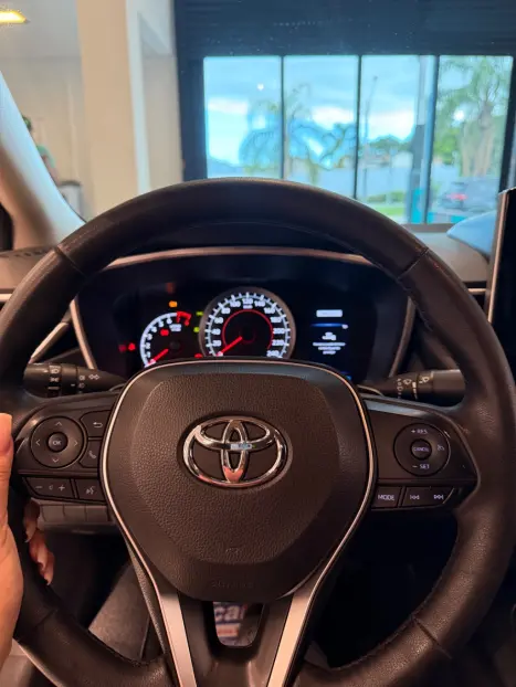 TOYOTA Corolla 2.0 16V 4P FLEX XEI DIRECT SHIFT AUTOM�TICO CVT, Foto 4