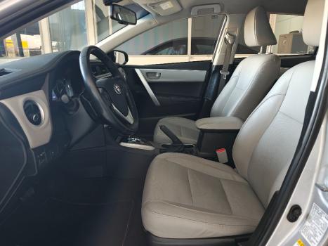 TOYOTA Corolla 2.0 16V 4P FLEX XEI DIRECT SHIFT AUTOM�TICO CVT, Foto 5