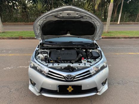 TOYOTA Corolla 2.0 16V 4P FLEX XEI DIRECT SHIFT AUTOM�TICO CVT, Foto 10