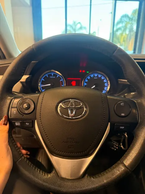 TOYOTA Corolla 2.0 16V 4P FLEX XEI DIRECT SHIFT AUTOM�TICO CVT, Foto 6