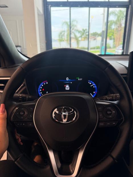 TOYOTA Corolla Cross 2.0 16V 4P FLEX VVT-IE XRE DIRECT SHIFT AUTOM�TICO CVT, Foto 4