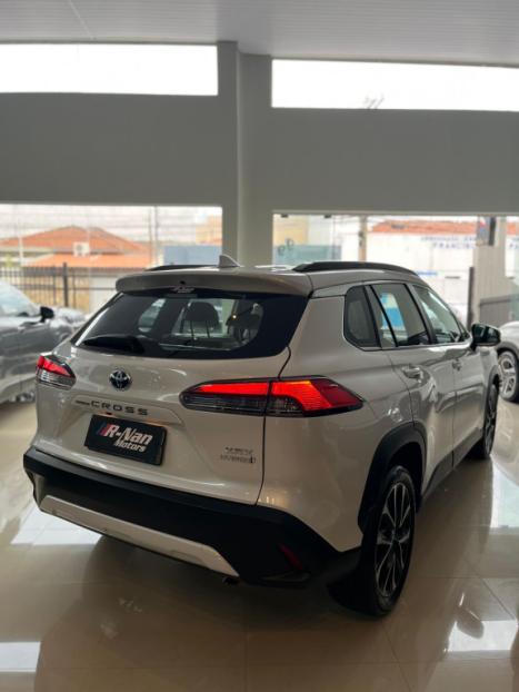 TOYOTA Corolla Cross 1.8 16V 4P FLEX VVT-I HYBRID XRX AUTOM�TICO CVT, Foto 5