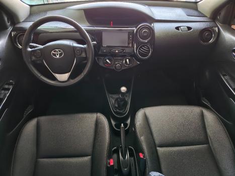 TOYOTA Etios Cross 1.5 16V 4P, Foto 5