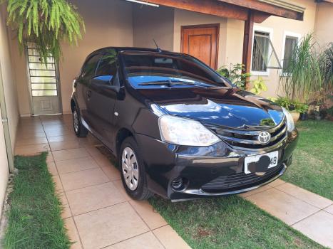 TOYOTA Etios Hatch 1.3 16V 4P FLEX X, Foto 1