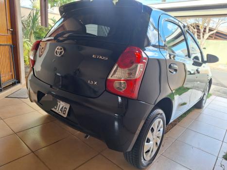 TOYOTA Etios Hatch 1.3 16V 4P FLEX X, Foto 3
