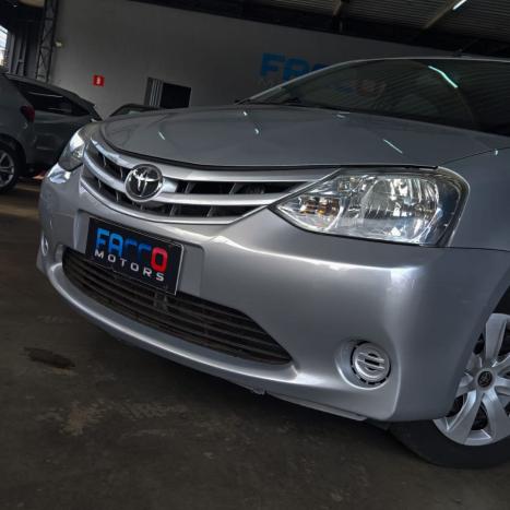 TOYOTA Etios Hatch 1.3 16V 4P FLEX X, Foto 17