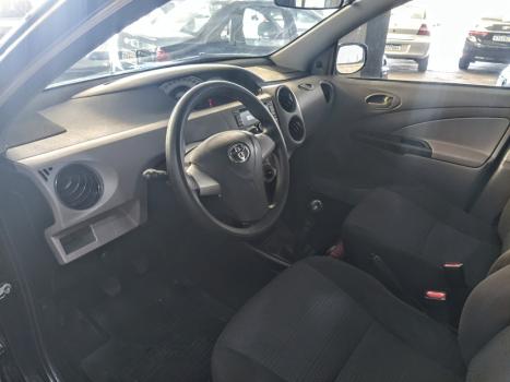 TOYOTA Etios Hatch 1.3 16V 4P FLEX XS, Foto 5