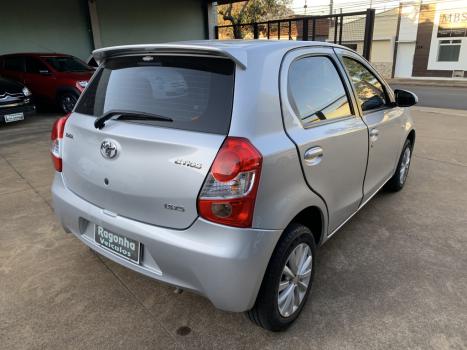 TOYOTA Etios Hatch 1.5 16V 4P FLEX XS AUTOMÁTICO, Foto 6 TOYOTA Etios Hatch 1.5 16V 4P FLEX XS AUTOMÁTICO, Foto 6