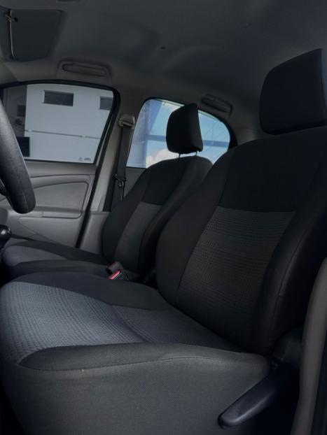 TOYOTA Etios Hatch 1.3 16V 4P FLEX, Foto 7