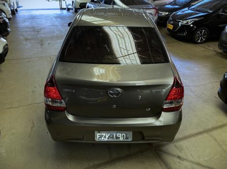 TOYOTA Etios Hatch 1.5 16V 4P FLEX X PLUS AUTOMTICO, Foto 4