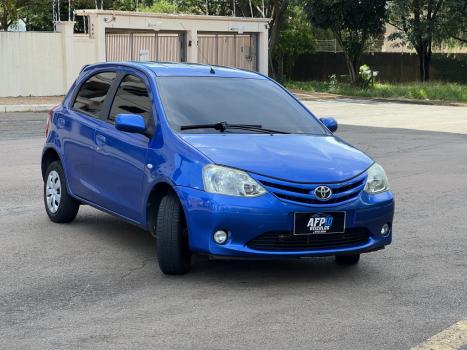 TOYOTA Etios Hatch 1.3 16V 4P FLEX XS, Foto 4