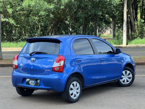 TOYOTA Etios Hatch 1.3 16V 4P FLEX XS, Foto 6
