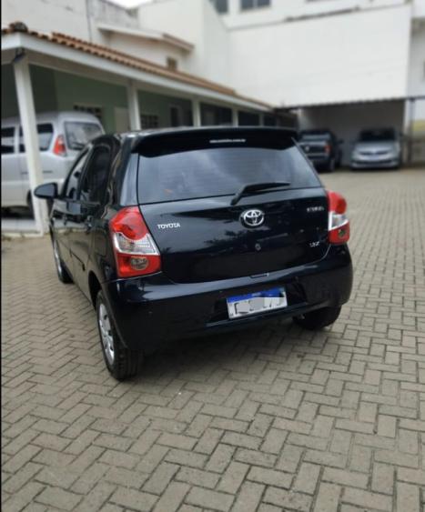 TOYOTA Etios Hatch 1.3 16V 4P FLEX X, Foto 4