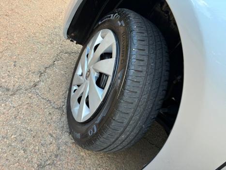 TOYOTA Etios Hatch 1.3 16V 4P FLEX X, Foto 7