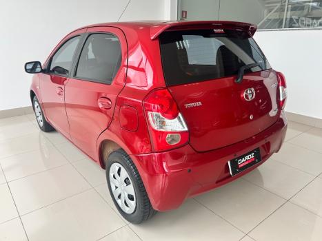 TOYOTA Etios Hatch 1.3 16V 4P FLEX XS, Foto 4