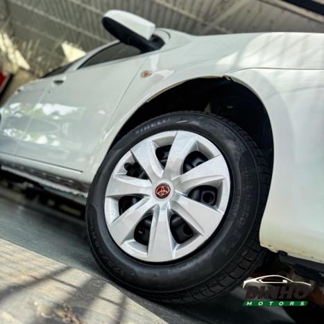 TOYOTA Etios Hatch 1.3 16V 4P FLEX, Foto 5