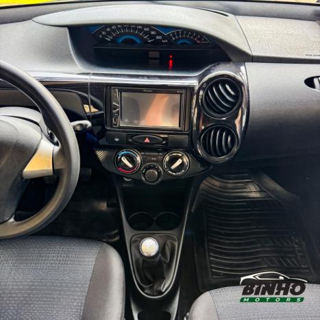 TOYOTA Etios Hatch 1.3 16V 4P FLEX, Foto 12