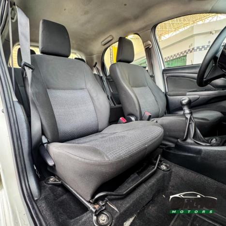 TOYOTA Etios Hatch 1.3 16V 4P FLEX, Foto 14