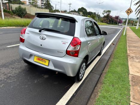 TOYOTA Etios Hatch 1.5 16V 4P FLEX XS, Foto 4