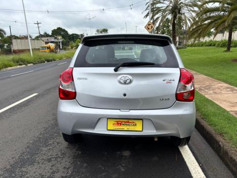 TOYOTA Etios Hatch 1.5 16V 4P FLEX XS, Foto 8