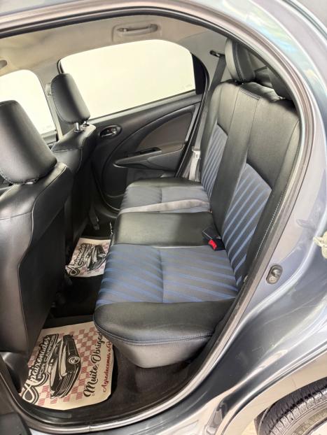 TOYOTA Etios Hatch 1.5 16V 4P FLEX XS, Foto 4