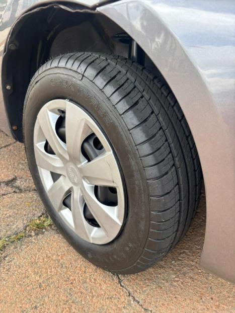 TOYOTA Etios Hatch 1.3 16V 4P FLEX X, Foto 2