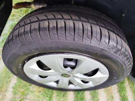 TOYOTA Etios Hatch 1.3 16V 4P FLEX X, Foto 2