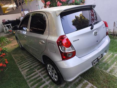 TOYOTA Etios Hatch 1.3 16V 4P FLEX X, Foto 15