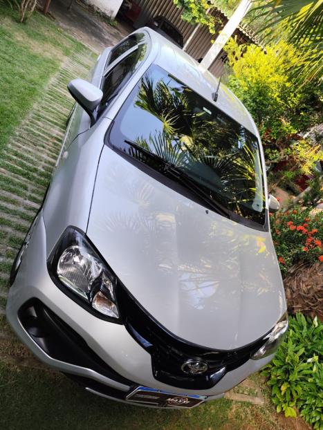 TOYOTA Etios Hatch 1.3 16V 4P FLEX X, Foto 16