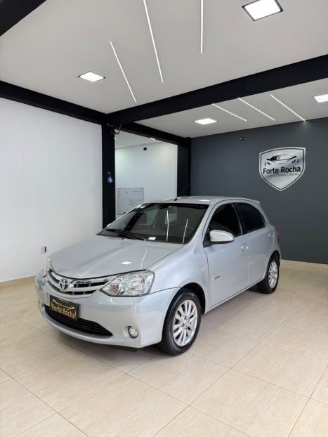 TOYOTA Etios Hatch 1.5 16V 4P FLEX XLS, Foto 1