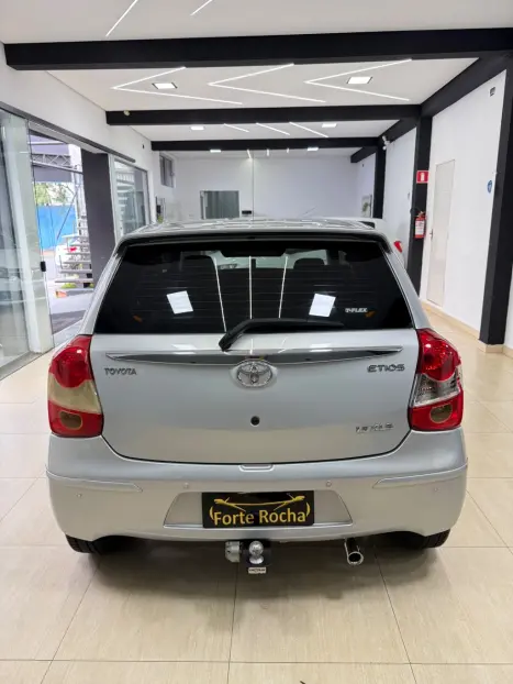 TOYOTA Etios Hatch 1.5 16V 4P FLEX XLS, Foto 18
