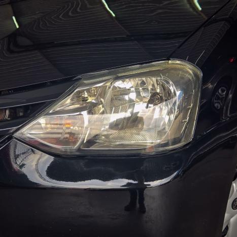 TOYOTA Etios Hatch 1.3 16V 4P FLEX X, Foto 20