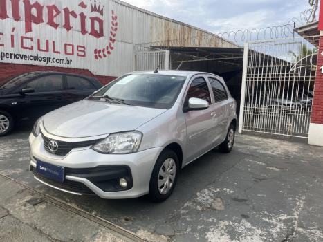 TOYOTA Etios Hatch 1.3 16V 4P FLEX X, Foto 2