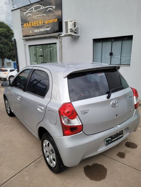 TOYOTA Etios Hatch 1.5 16V 4P FLEX XS, Foto 4