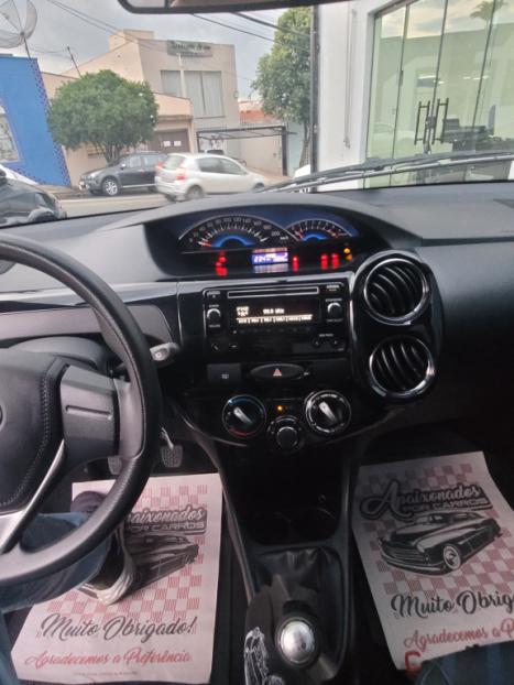 TOYOTA Etios Hatch 1.5 16V 4P FLEX XS, Foto 11