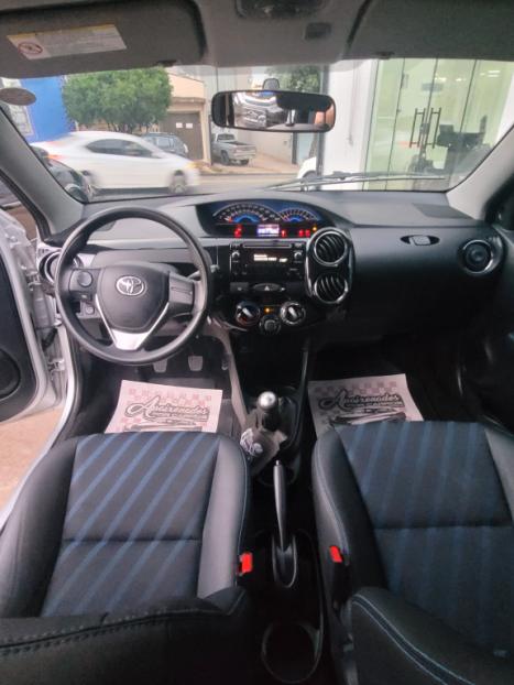 TOYOTA Etios Hatch 1.5 16V 4P FLEX XS, Foto 18
