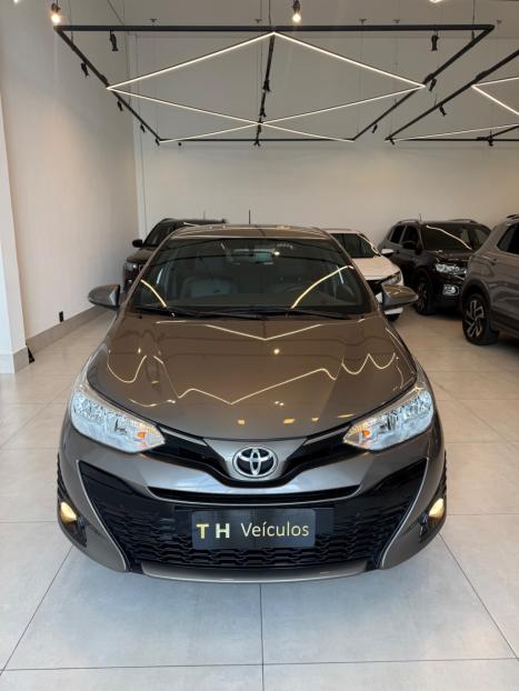 TOYOTA Etios Hatch 1.5 16V 4P FLEX XS AUTOM�TICO, Foto 1