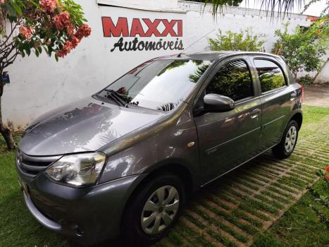 TOYOTA Etios Hatch 1.3 16V 4P FLEX X, Foto 13