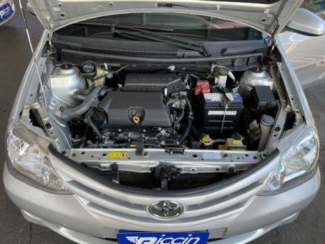 TOYOTA Etios Hatch 1.3 16V 4P FLEX X, Foto 10