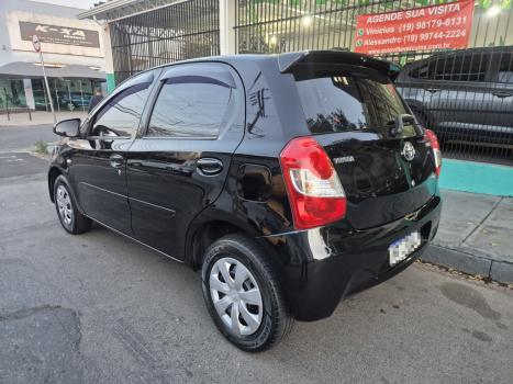 TOYOTA Etios Hatch 1.3 16V 4P FLEX X, Foto 5