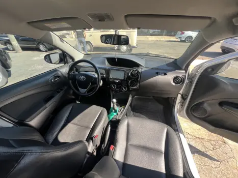 TOYOTA Etios Hatch 1.5 16V 4P FLEX XLS, Foto 5