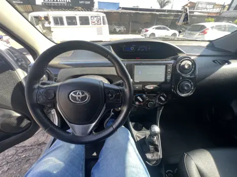TOYOTA Etios Hatch 1.5 16V 4P FLEX XLS, Foto 6